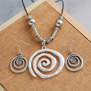 IL CICLO DELLA VITA - parure